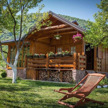 Rest House Ripac Prascijak Ngoại thất bức ảnh