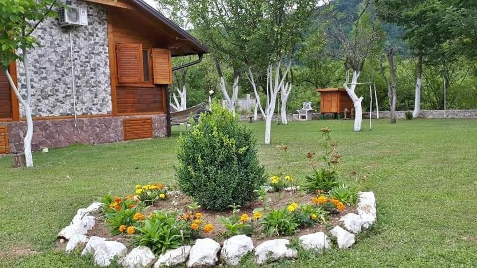 Rest House Ripac Prascijak Ngoại thất bức ảnh