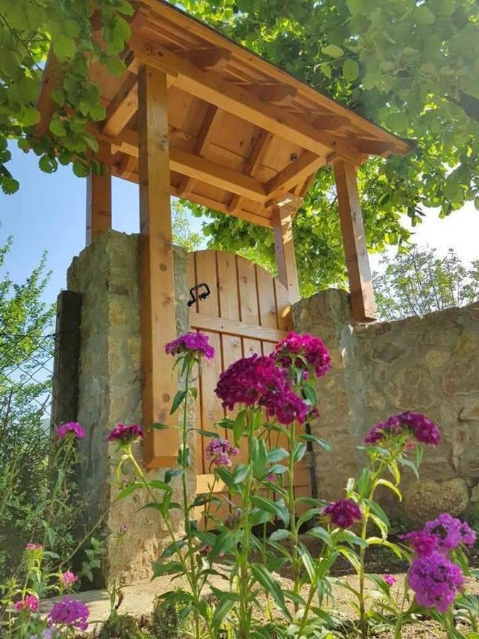 Rest House Ripac Prascijak Ngoại thất bức ảnh